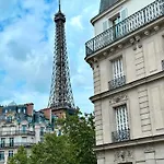 Eiffel Tower - Prestige With Views