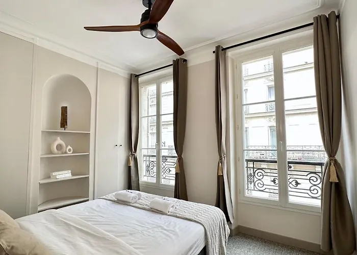 דירה Eiffel Tower - Prestige With Views
