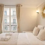 Eiffel Tower - Prestige With Views